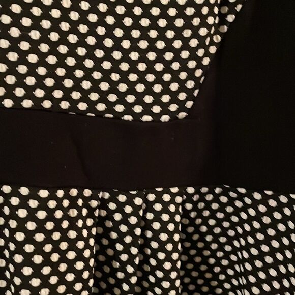 Motherhood sz M maternity dress black & white sleeveless block design polka dot - Picture 4 of 15